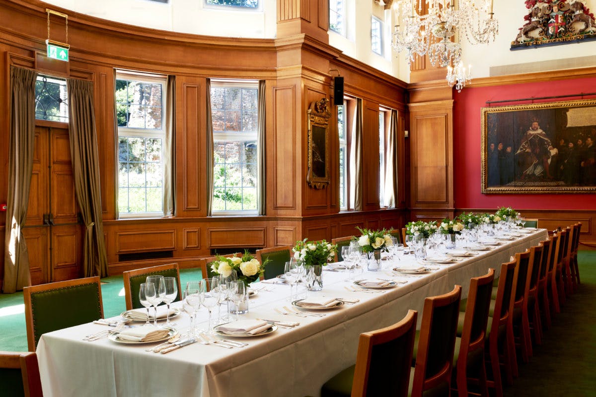 Elegant dining table in Great Hall, Barber-Surgeons’ Hall for corporate events.