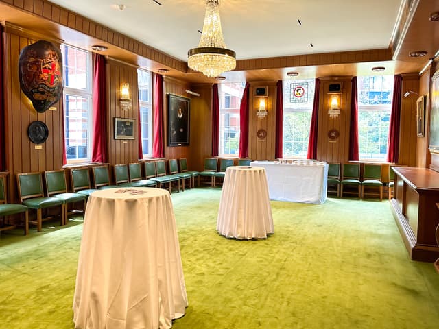 Barber-Surgeons’ Hall