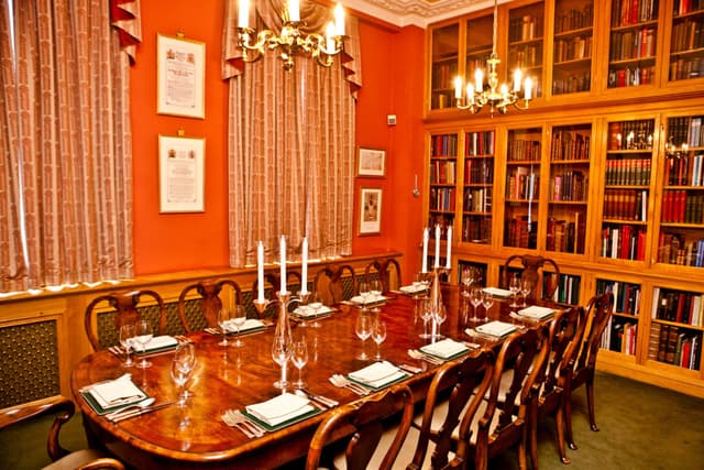 Barber-Surgeons’ Hall