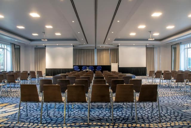 Brussels Ballroom 2