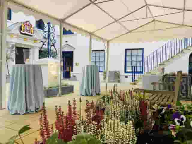 Courtyard and Champagne Bar