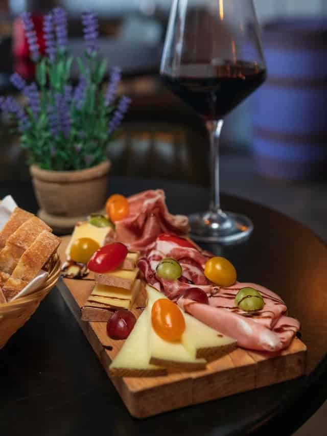 Cecilia's Wine House