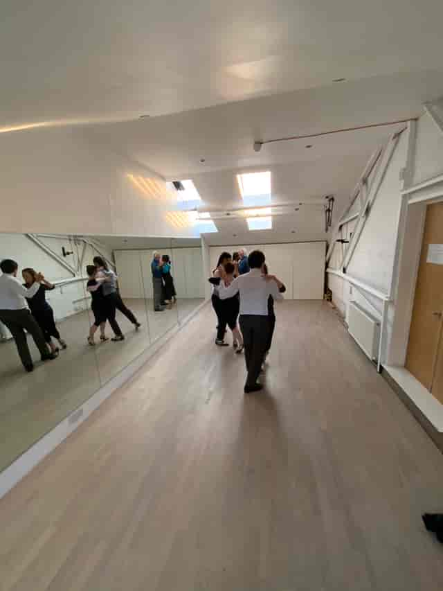 Hone Studio: Bright dance and photography flex space for wellness workshops and team-building.