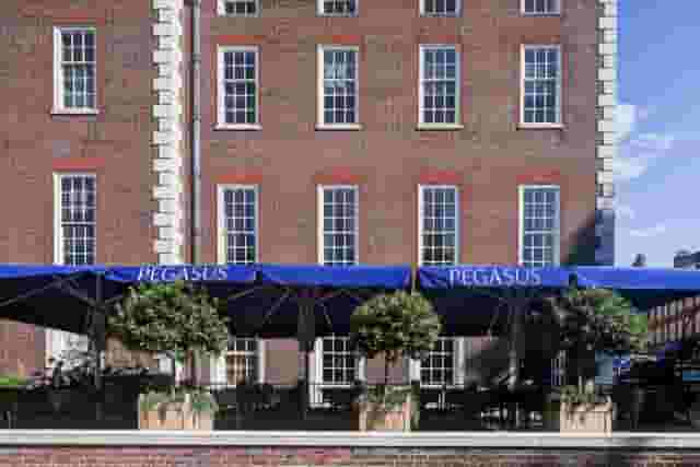 Pegasus Bar & Terrace