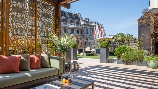 Four Seasons Hotel London at Park Lane