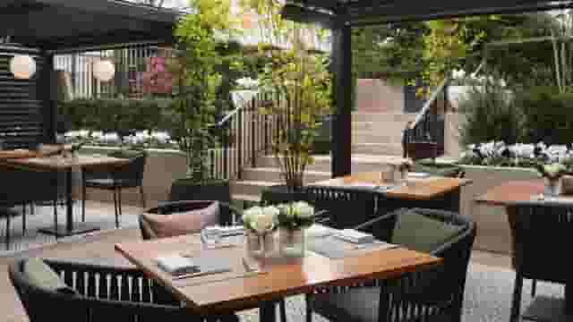 Four Seasons Hotel London at Park Lane