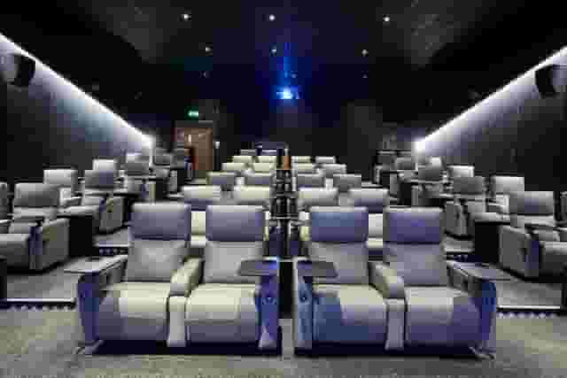 ODEON LUXE & DINE Islington