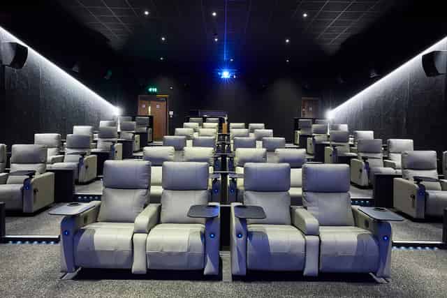 ODEON LUXE & DINE Islington