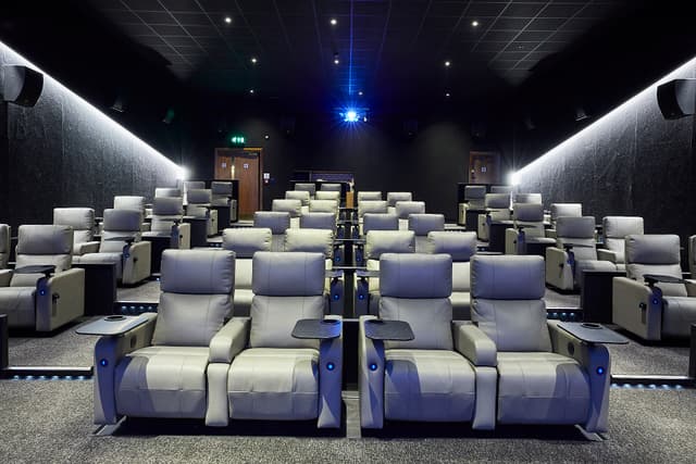 ODEON LUXE & DINE Islington