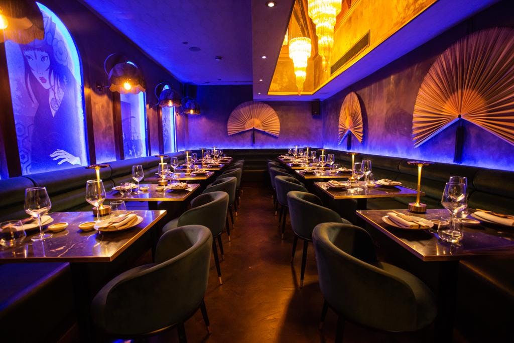 Stylish restaurant in Sican with elegant decor for upscale events and intimate gatherings.