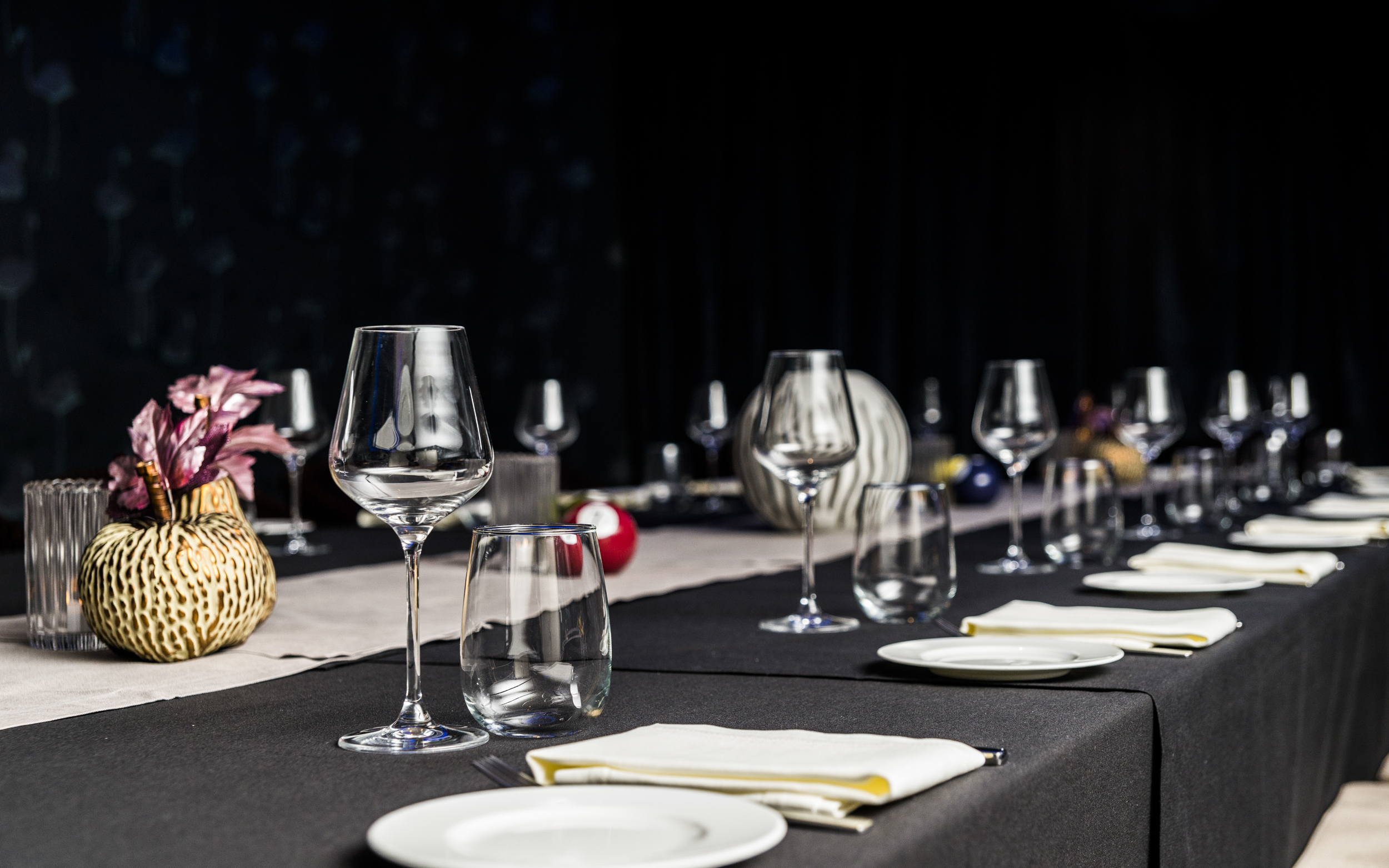 Elegant dining setup at La Cantina, Hotel Xenia for formal events and corporate gatherings. - Banner