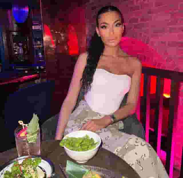 Amaru Lounge & Bar 