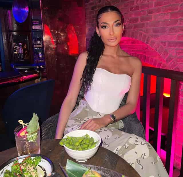 Amaru Lounge & Bar 