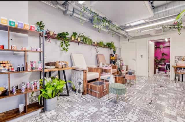 Aura Organics Spa