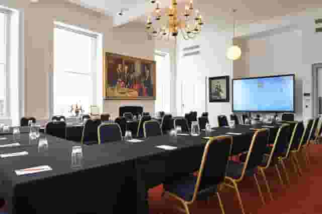 Livery room