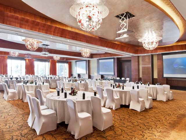 Champagne Ballroom