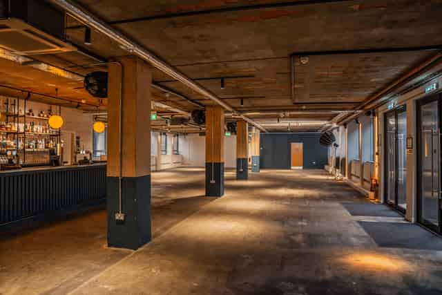 FACTORY 15 Bar 