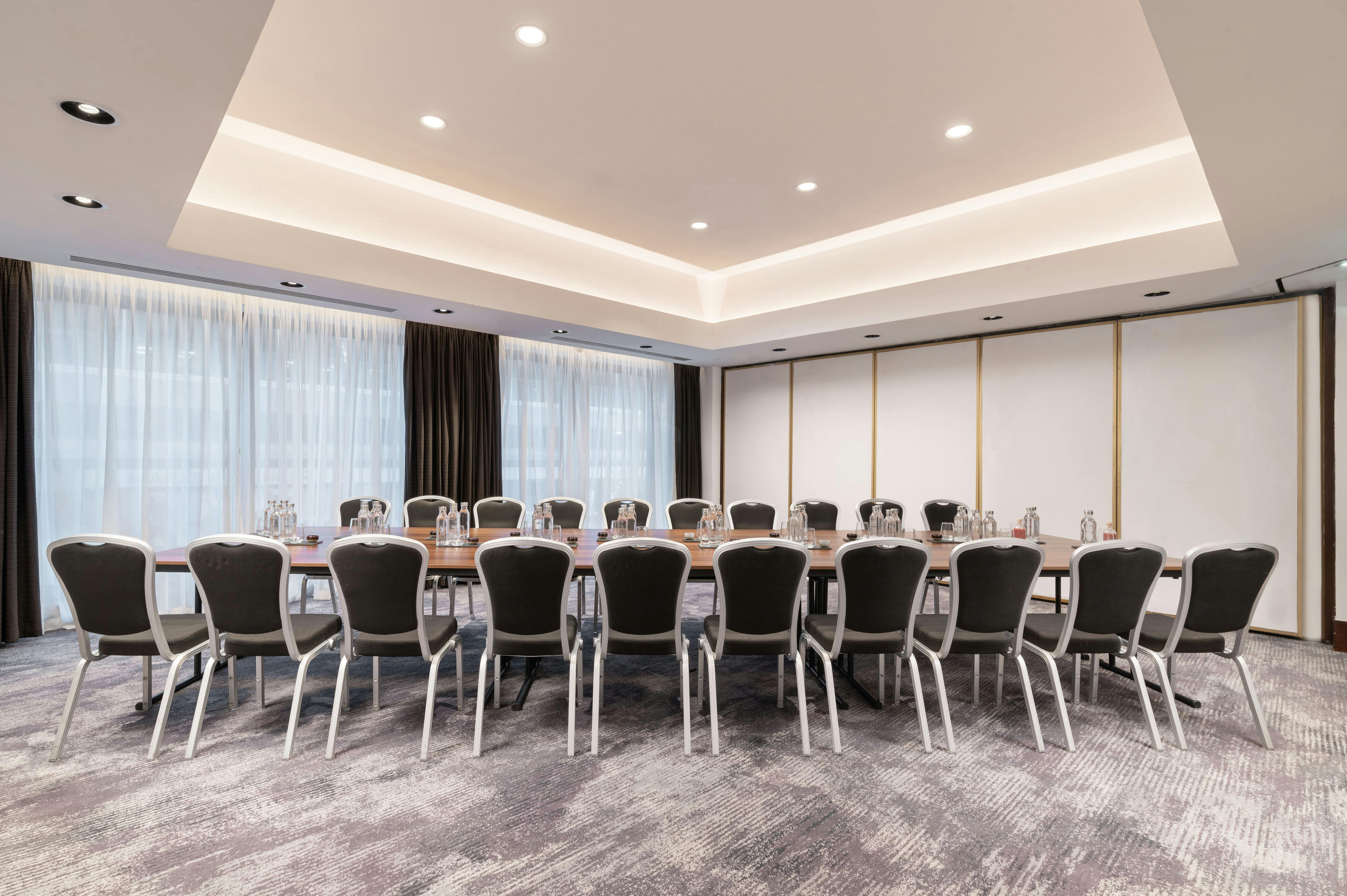 Mezzanine Meeting Room at Hilton London Metropole, ideal for corporate meetings and workshops.