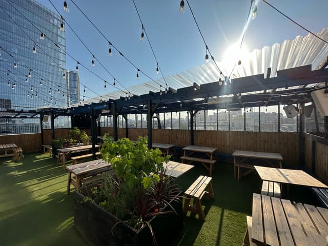 London Bridge Rooftop