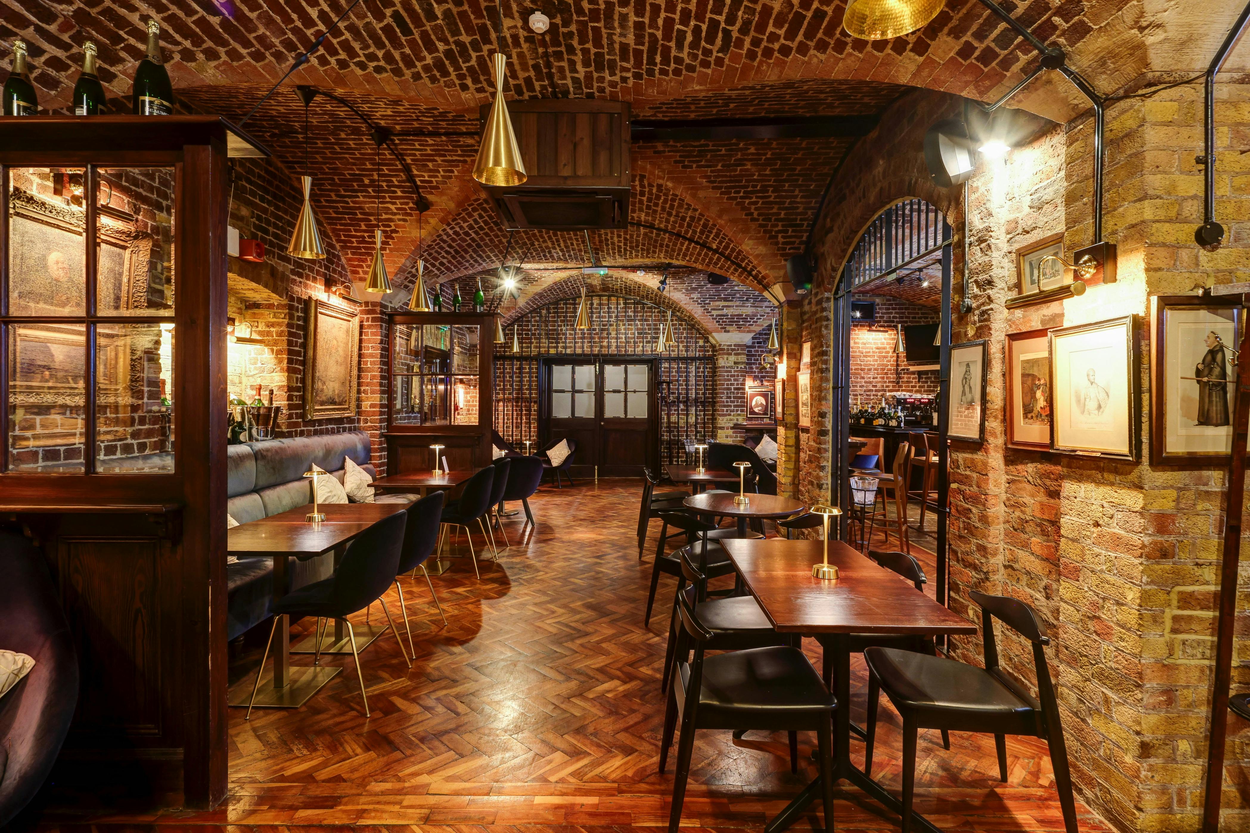116 Pall Mall - Champagne Bar image 1
