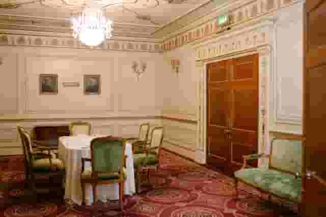 Mott Room