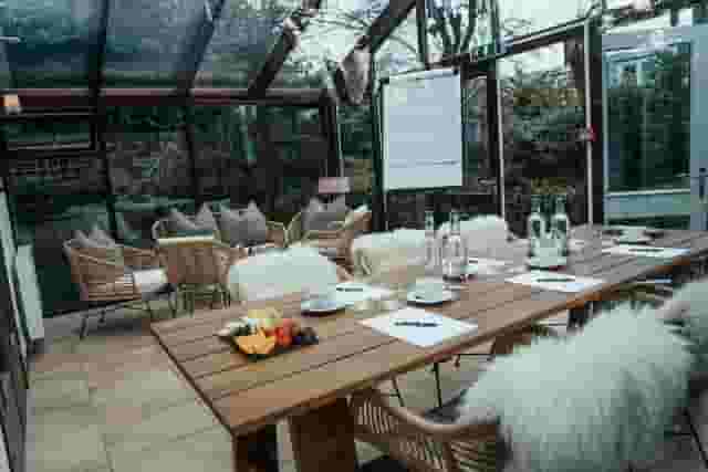 Club Prive Conservatory 