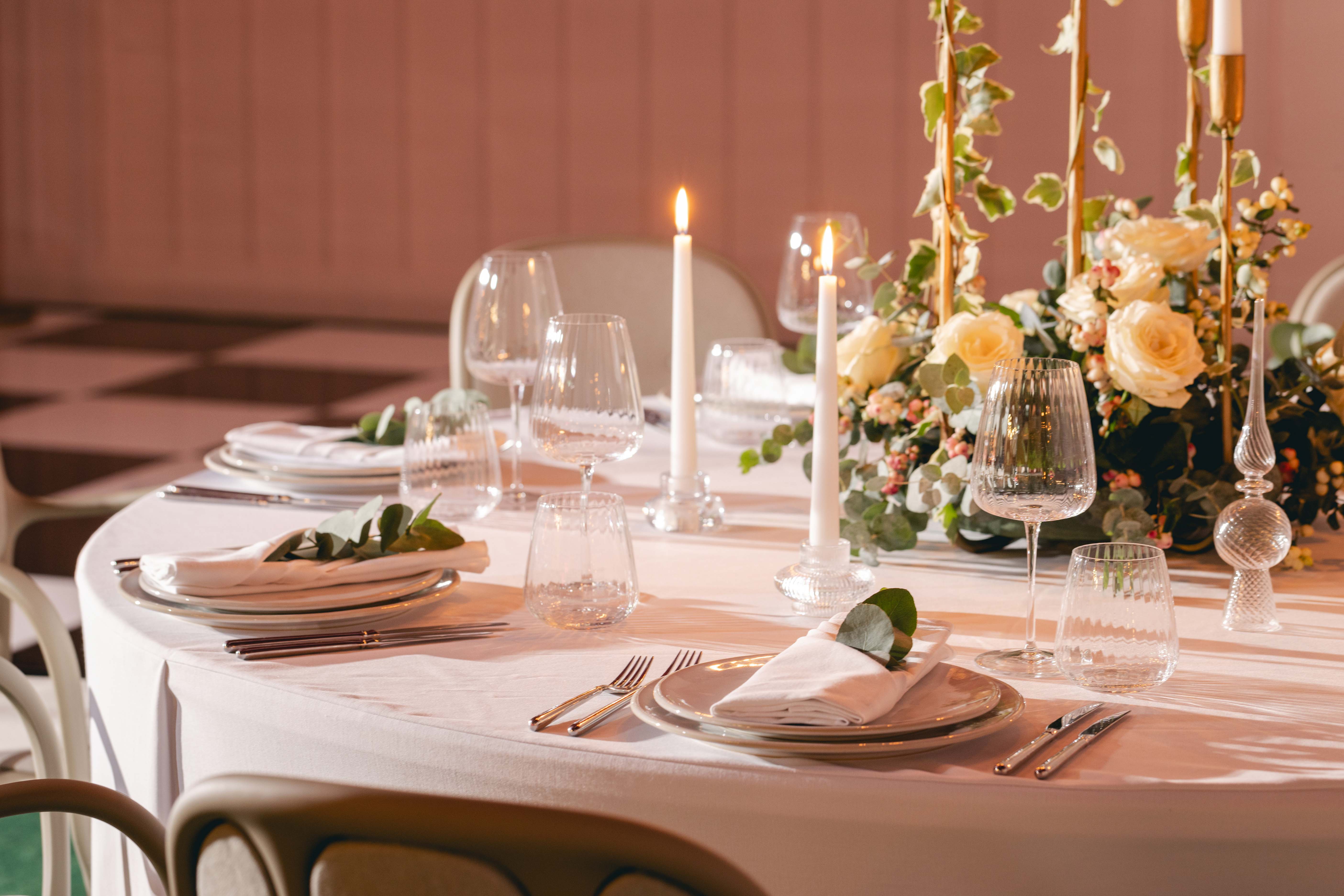 Elegant dining table in Creative Room 1, perfect for weddings and upscale events. - Banner