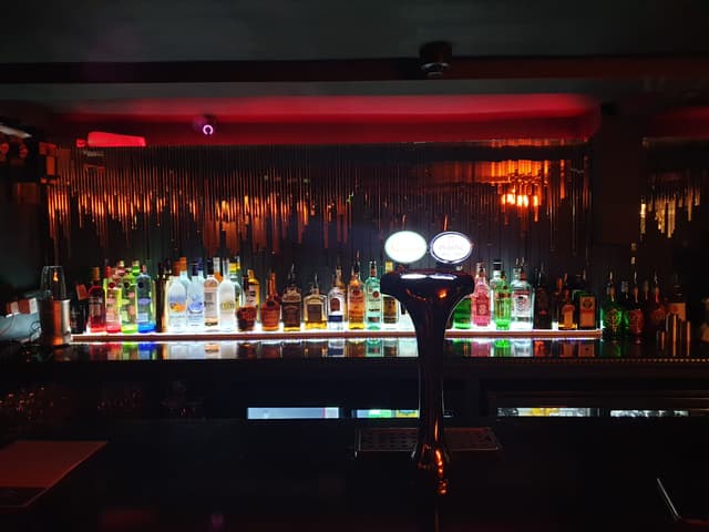 Miniature Bar & Grill