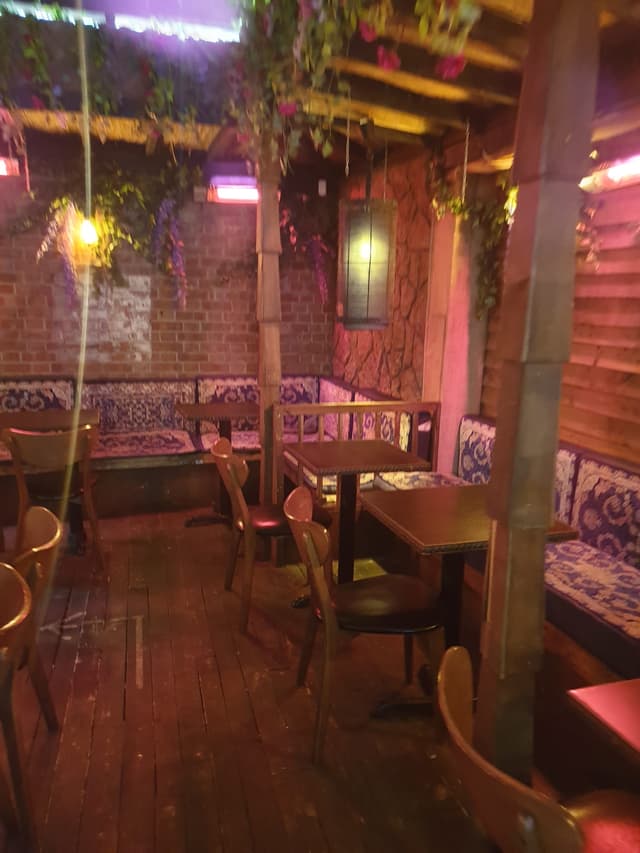 Miniature Bar & Grill