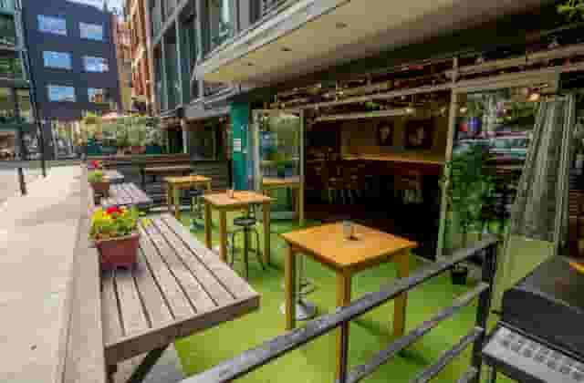 Colours Hoxton