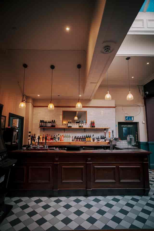 Three Compasses Pub 