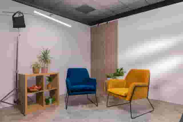SOUND&COLOUR Film and Photography Studio