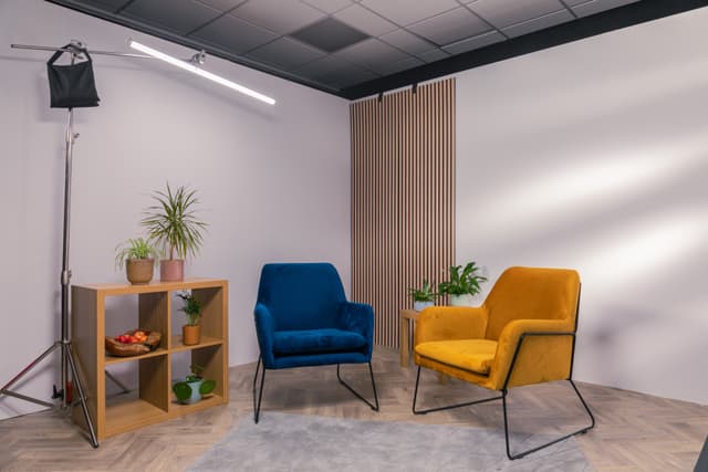 SOUND&COLOUR Film and Photography Studio