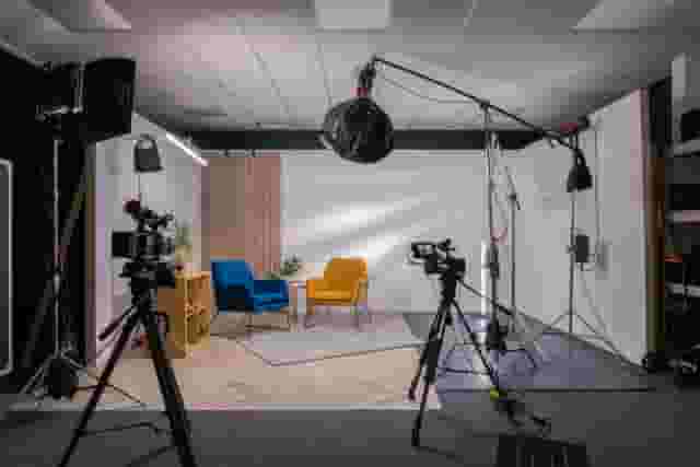 SOUND&COLOUR Film and Photography Studio