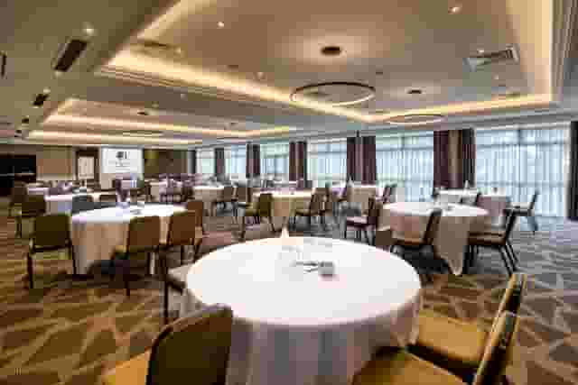  Ealing Suite