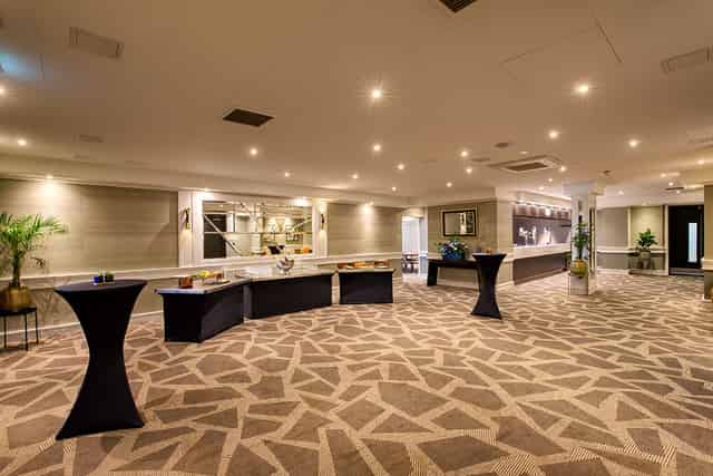 DoubleTree by Hilton London Ealing