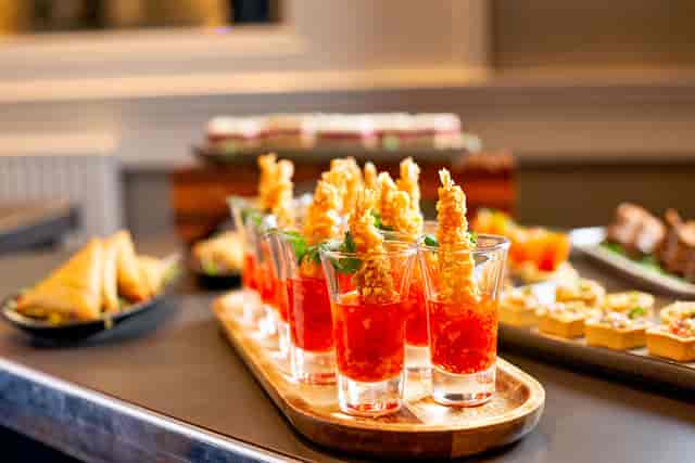 Elegant shrimp cocktail display at Ealing Suite, perfect for networking events.