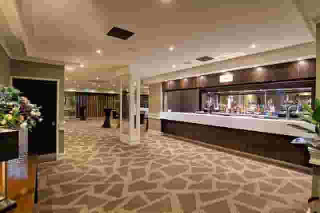 DoubleTree by Hilton London Ealing