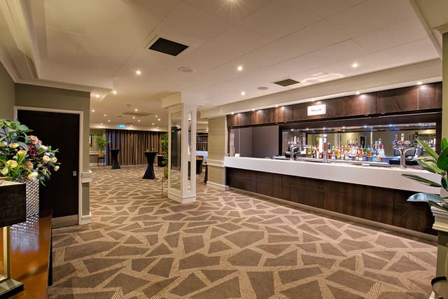 DoubleTree by Hilton London Ealing