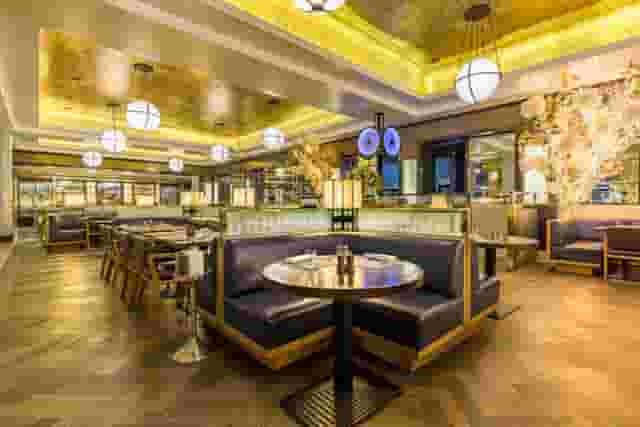 St Pancras Brasserie and Champagne Bar by Searcys