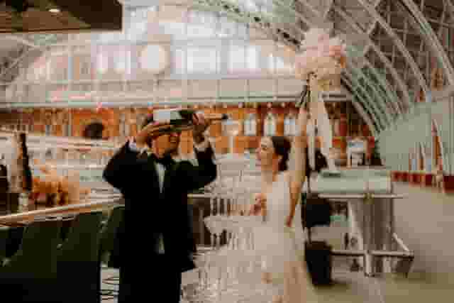 St Pancras Brasserie and Champagne Bar by Searcys