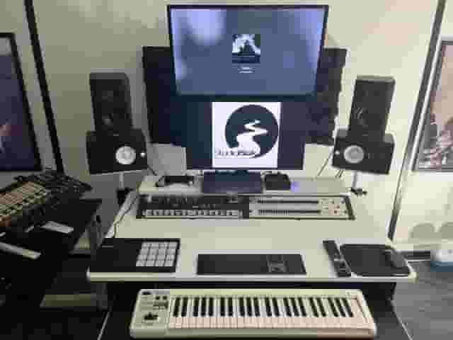 StudioBlak Studios