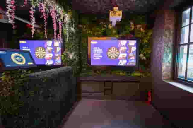 Darts Lounge 
