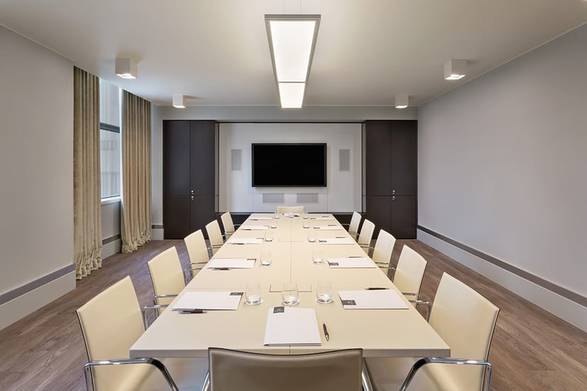 Montenapoleone room at Excelsior Hotel Gallia, modern conference space for meetings.
