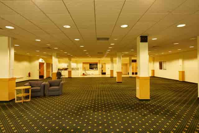 Spacious Dinning Hall in London North Studios, ideal for meetings and workshops.