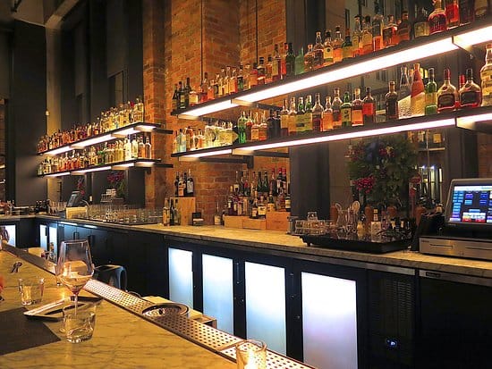 Stylish bar setup in Mourad's boardroom, ideal for networking and cocktail receptions.