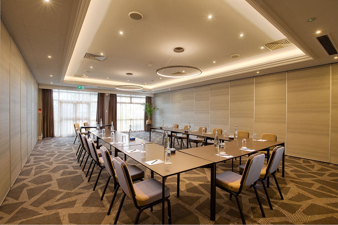 Chambers Suite at DoubleTree London Ealing, U-shaped table for workshops and conferences.