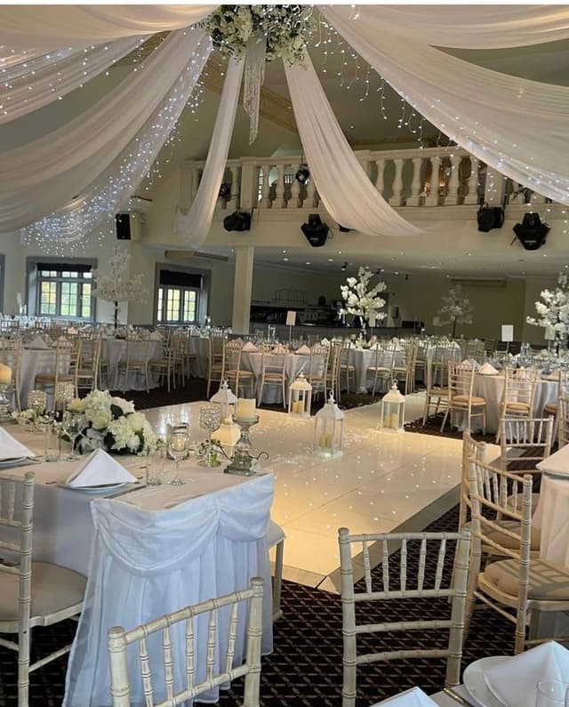 Woolston Manor