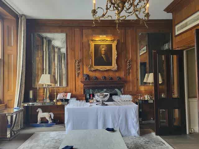 The Drawing Room 