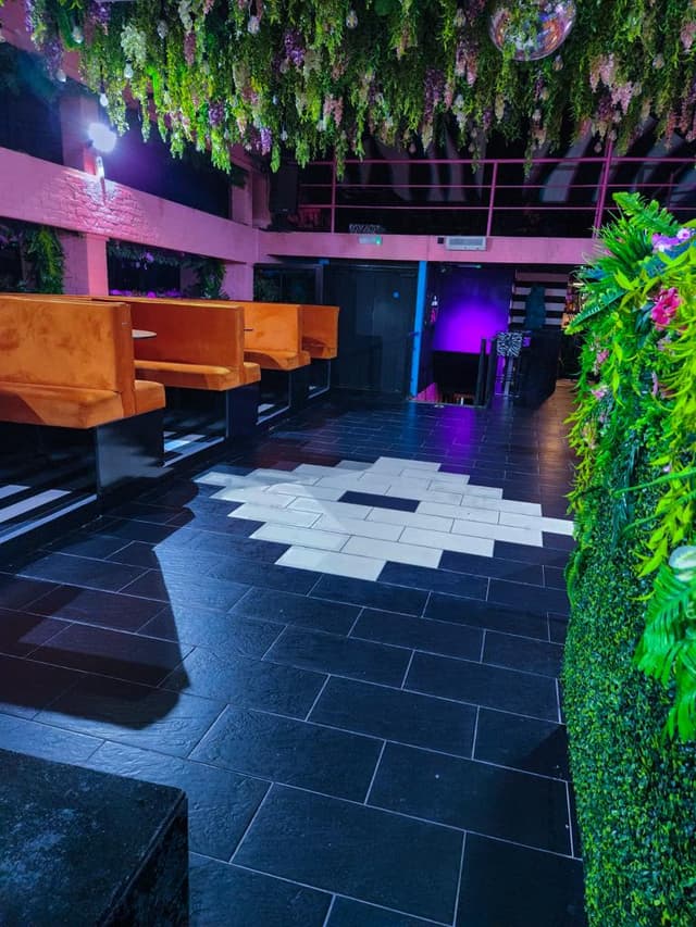 BUNA Lounge & NightClub